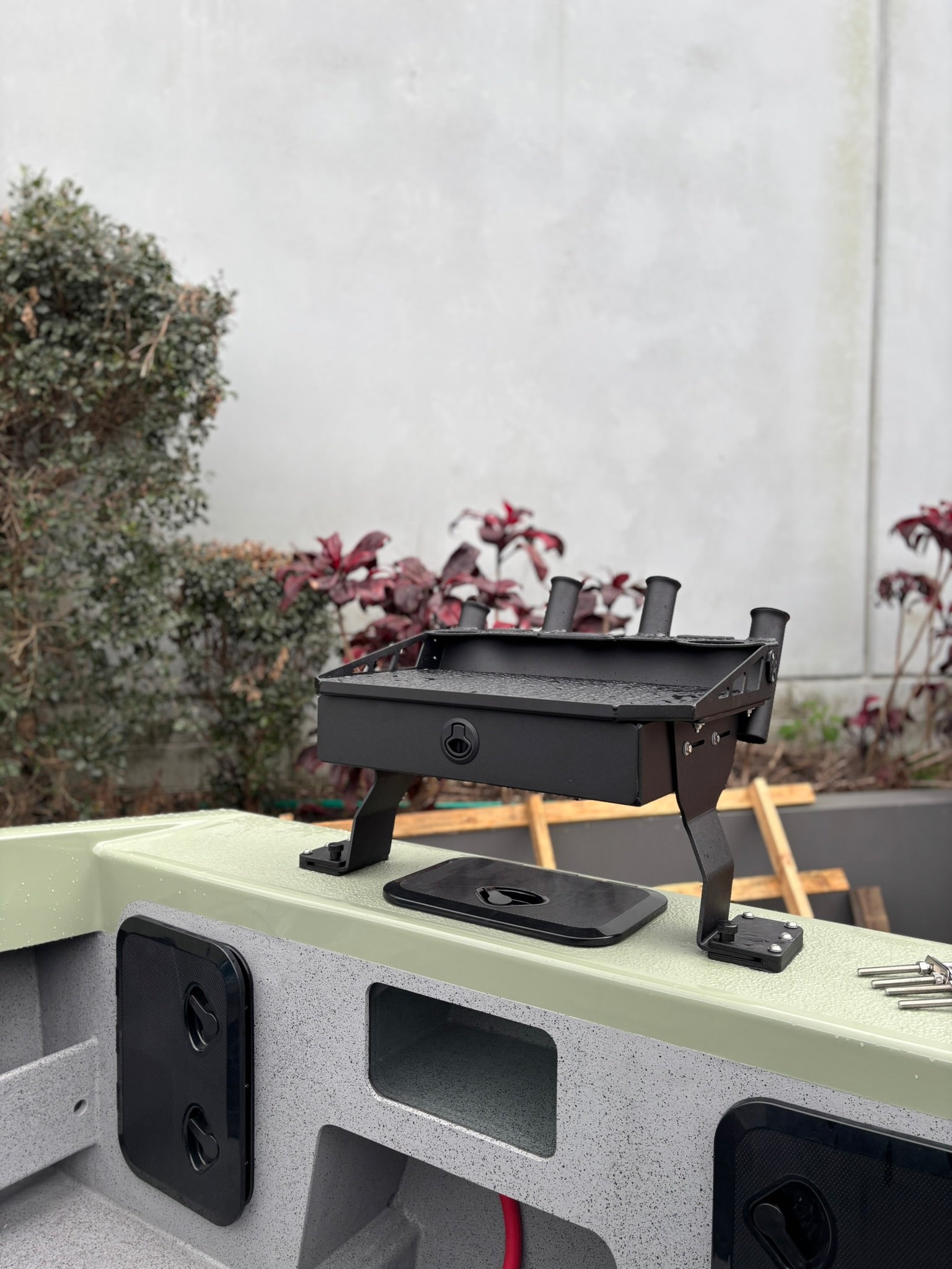 Aluminium Bait Board and Drawer - 600mm