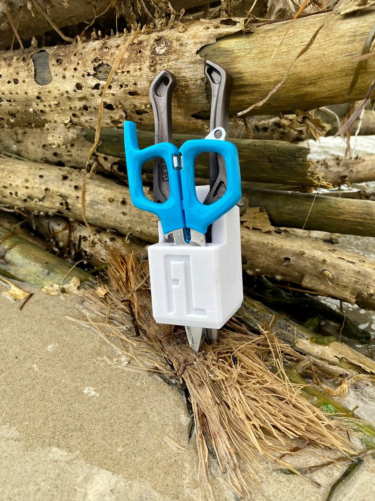 Push Lock Gerber Neat Freak Fishing Set image 3