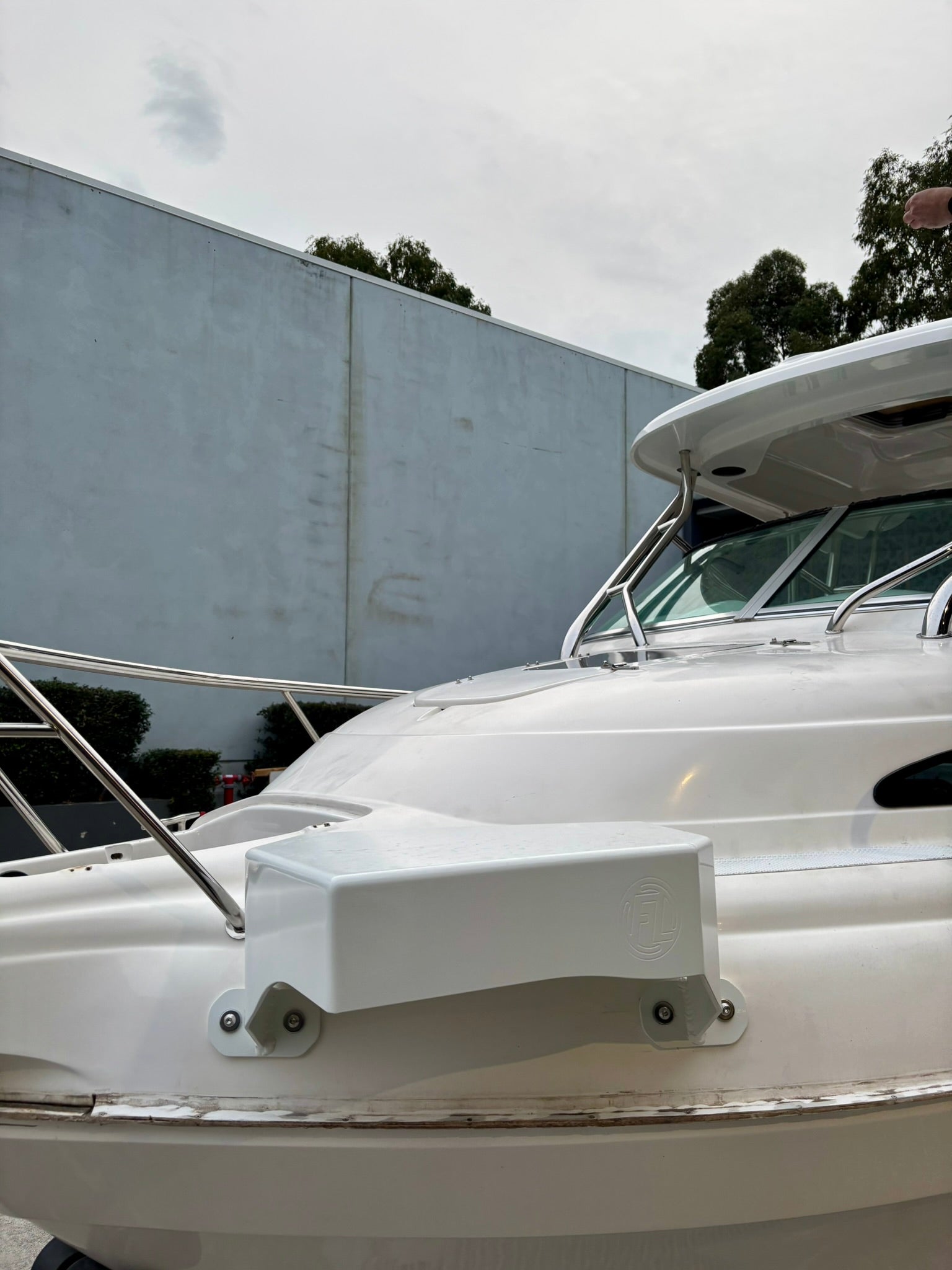 Haines Hunter 650 Classic Motor Mount image 0