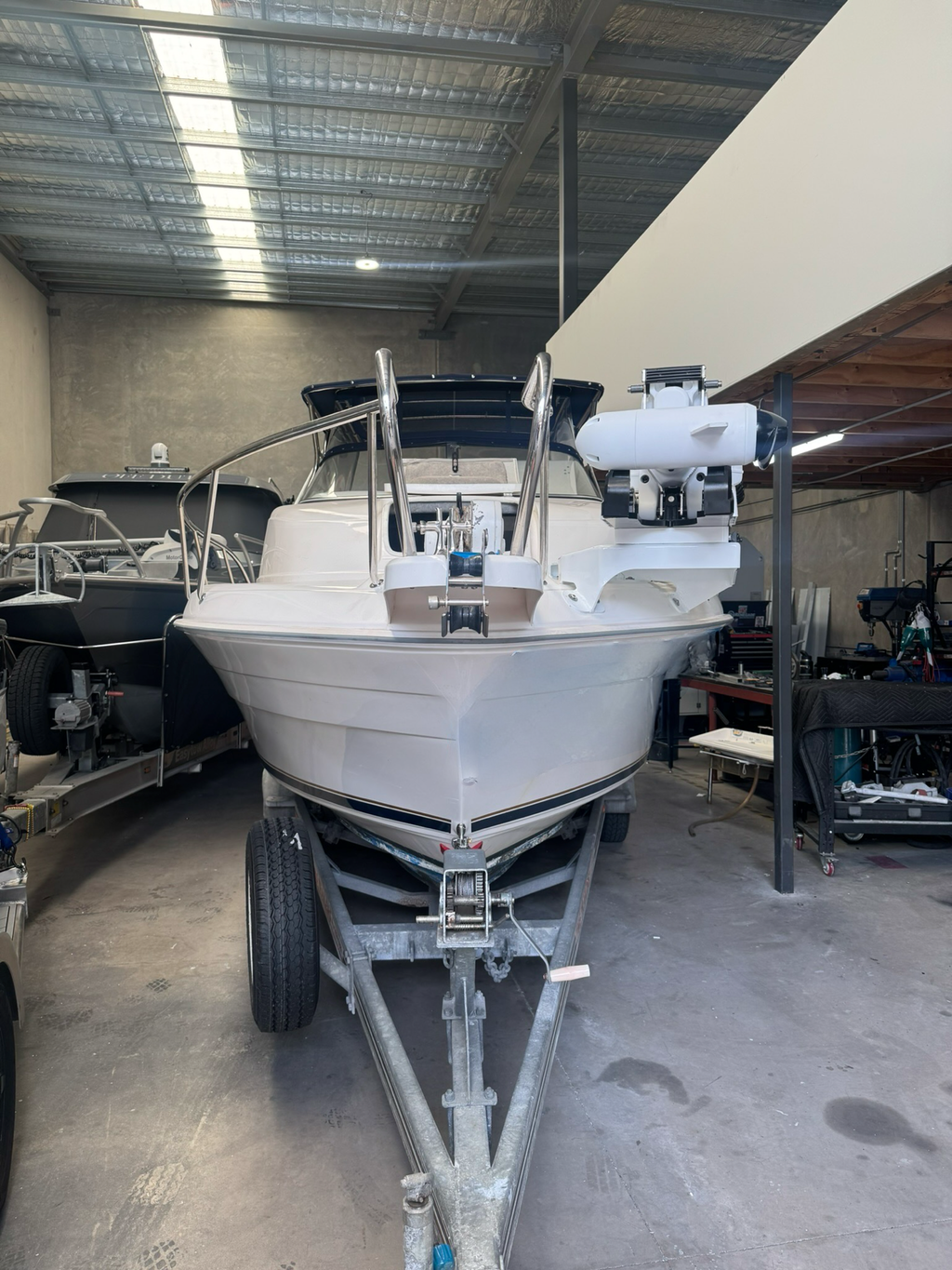 Cruise Craft Outsider 685 ST Motor Mount image 1