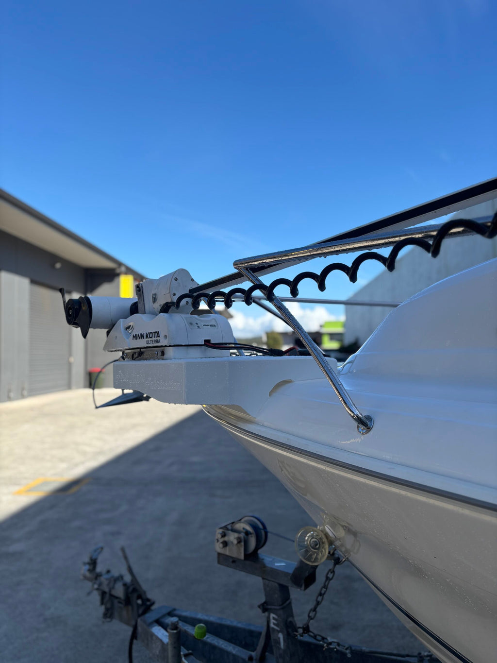 Cruise Craft Outsider 625 Trolling Motor Mount image 2