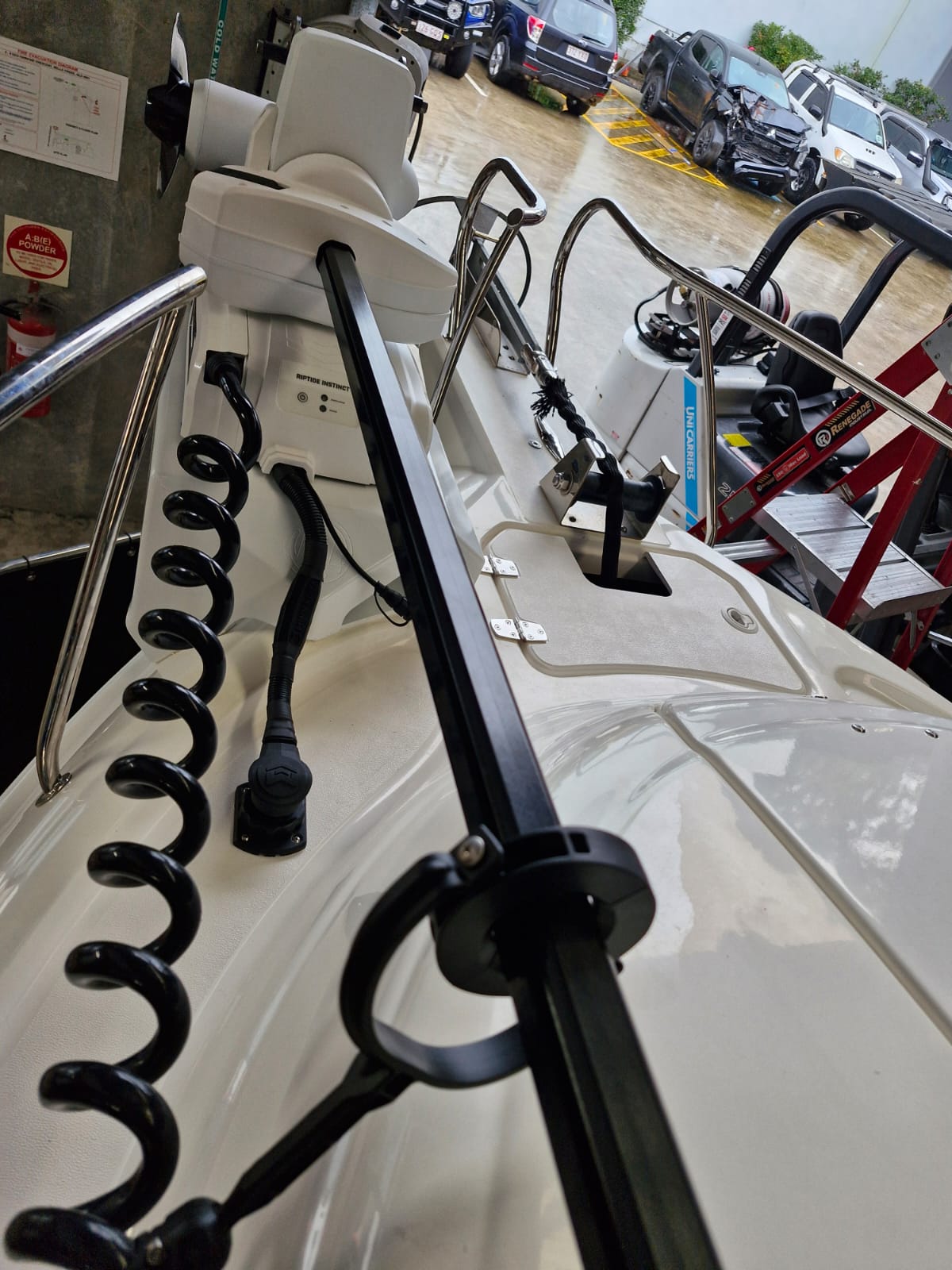 Cruise Craft Explorer 685 HT Motor Mount image 2