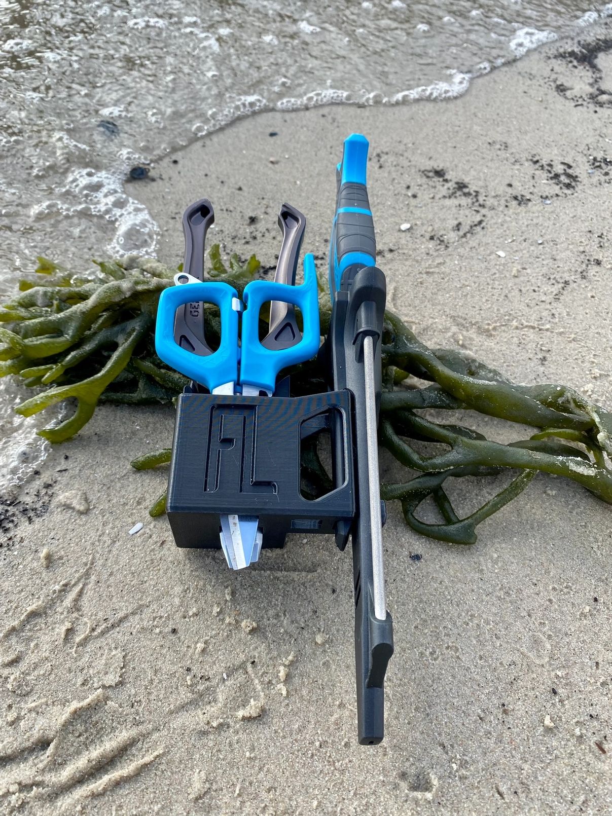 Gerber Tackle Kit with Push Lock Holder image 6