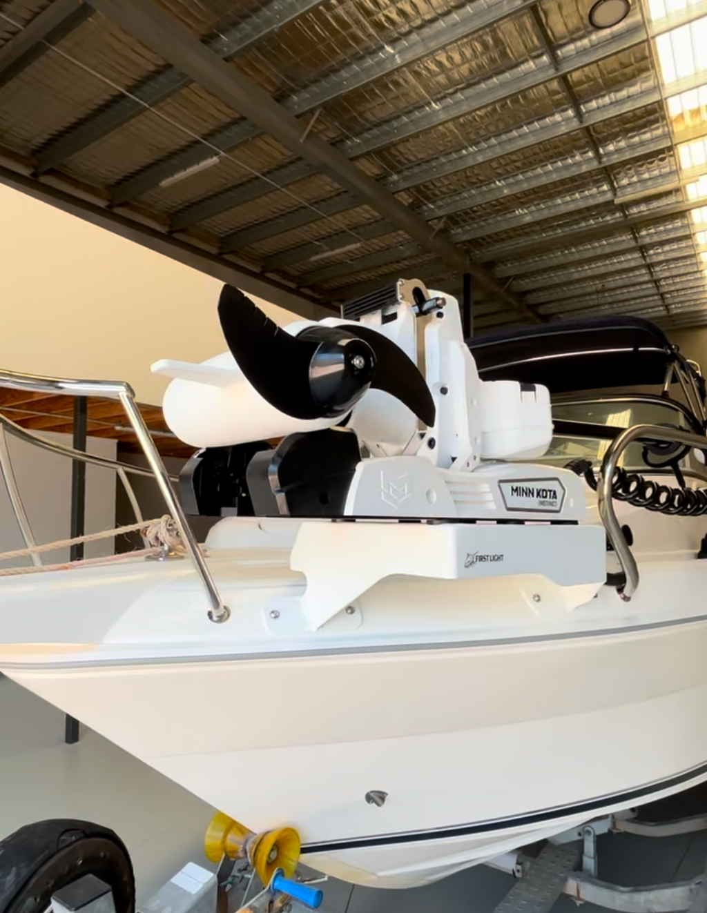 Cruise Craft Explorer 530 ST Motor Mount image 0