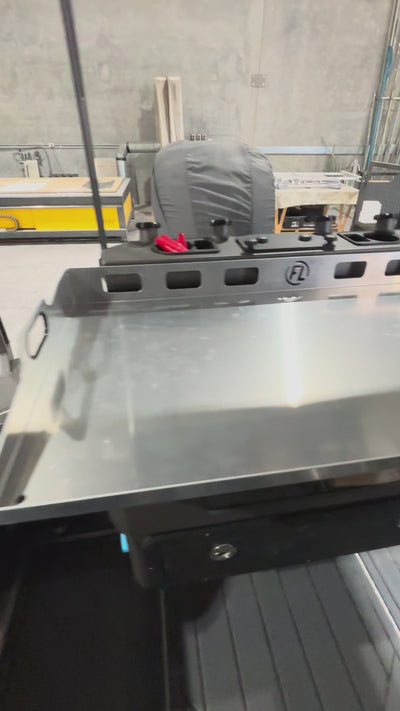 Stabicraft 2350 bait board table top installed