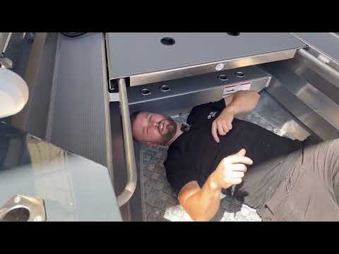 Stabicraft 1450 Cast Deck